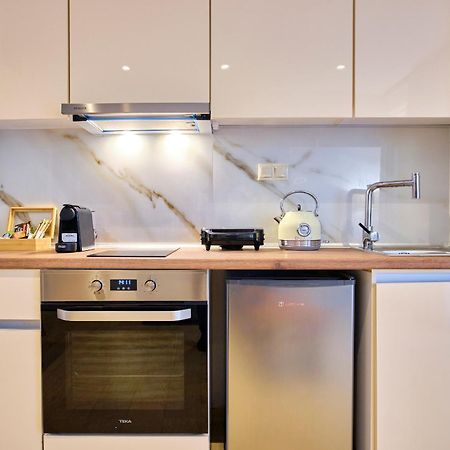 Sunflower Suites Gouvia Corfu Ngoại thất bức ảnh