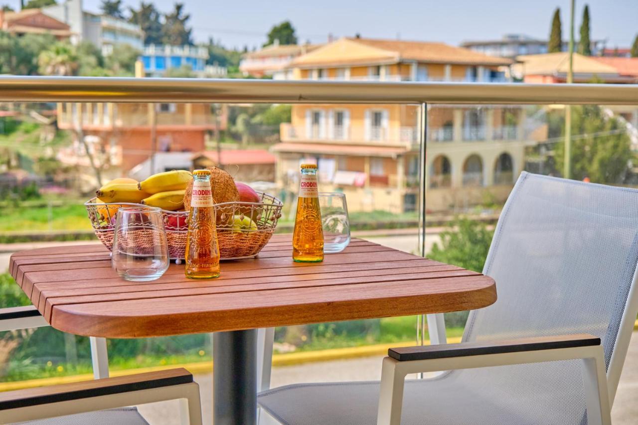 Sunflower Suites Gouvia Corfu Ngoại thất bức ảnh