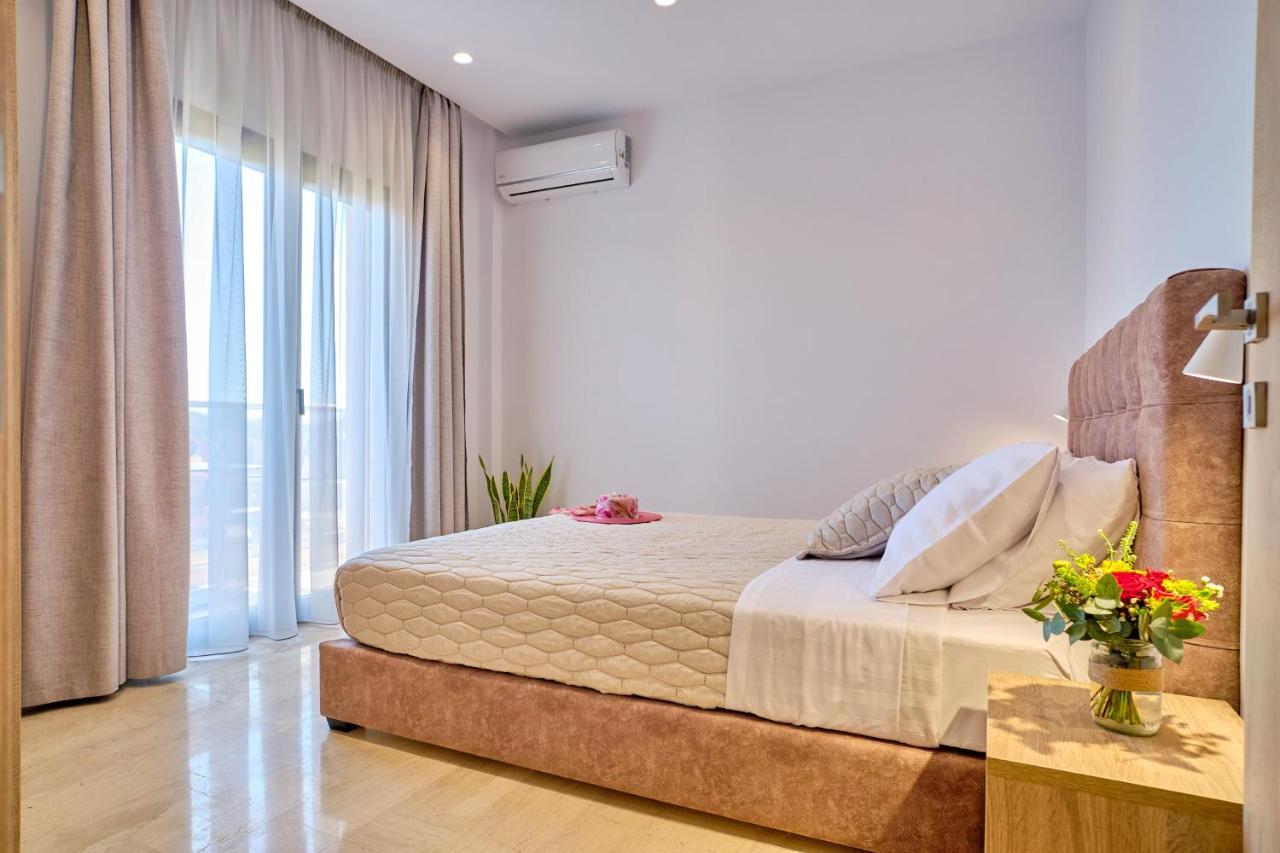 Sunflower Suites Gouvia Corfu Ngoại thất bức ảnh