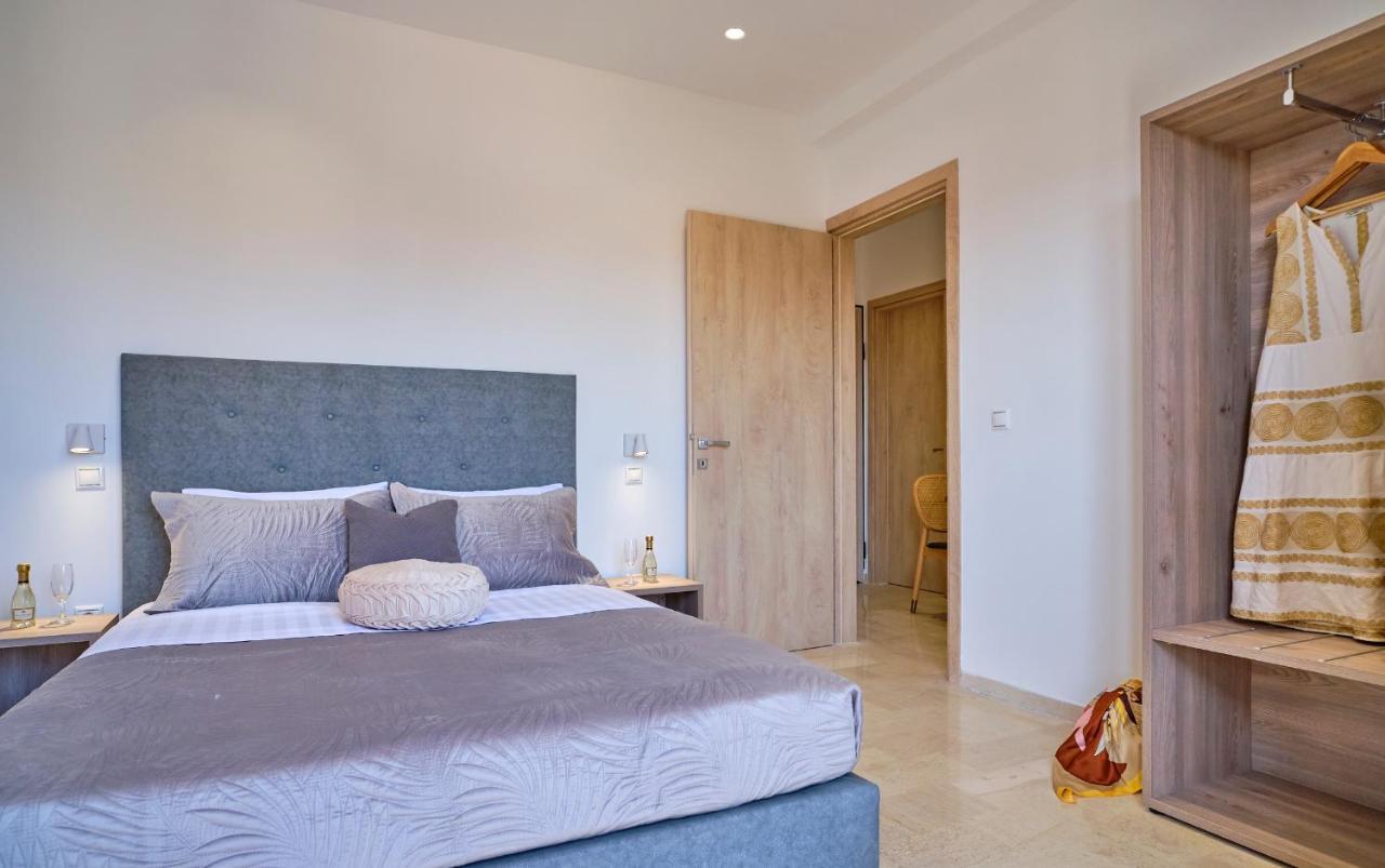 Sunflower Suites Gouvia Corfu Ngoại thất bức ảnh