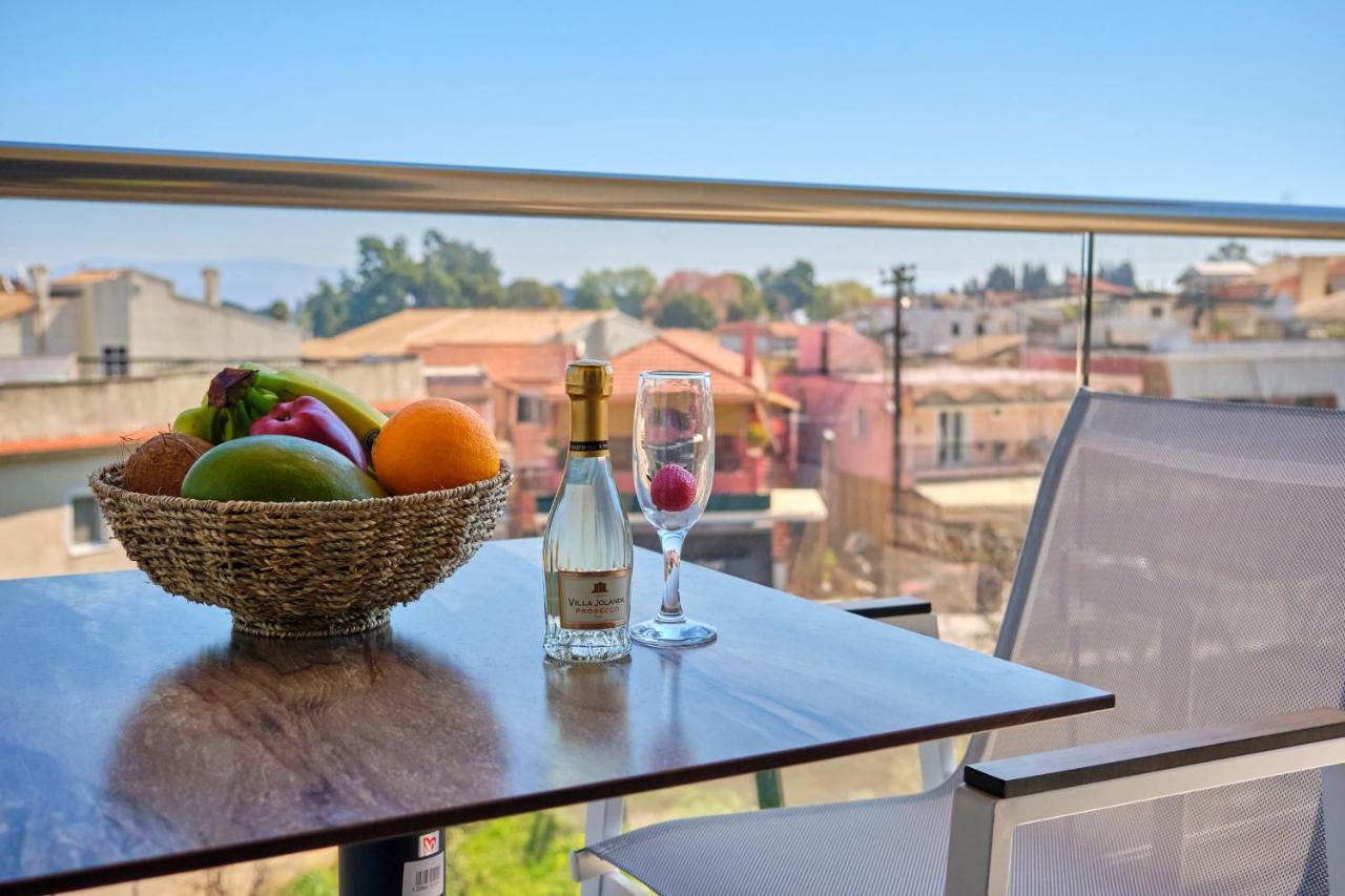 Sunflower Suites Gouvia Corfu Ngoại thất bức ảnh